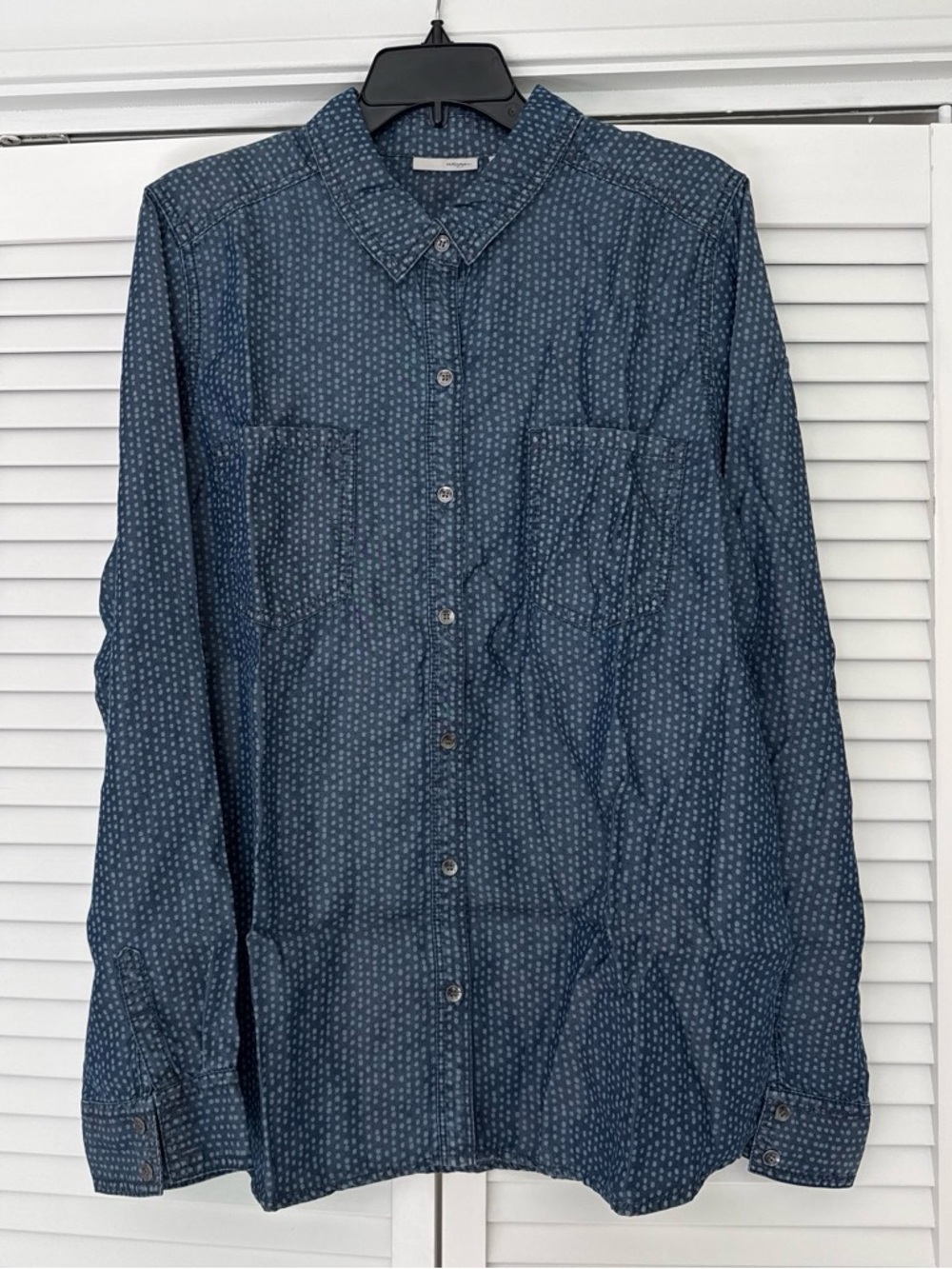 Halogen Women’s Blue Denim Polka Dot Button up